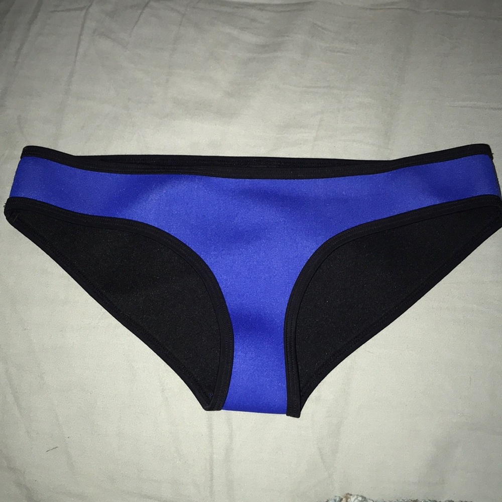 Triangl bikini bottoms